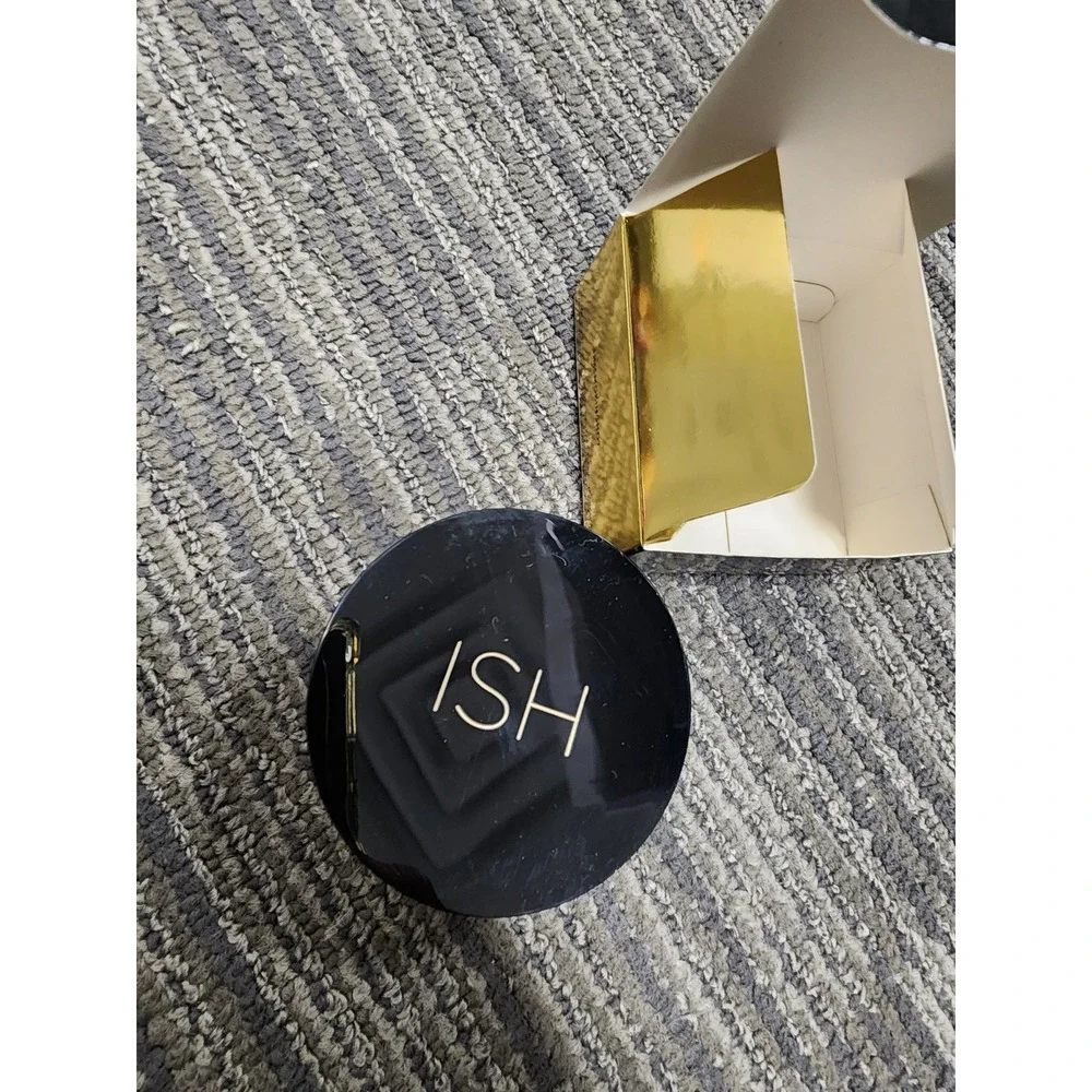 ISH‎ Universal Loose Powder Setting Powder Face Makeup Finishing Powder